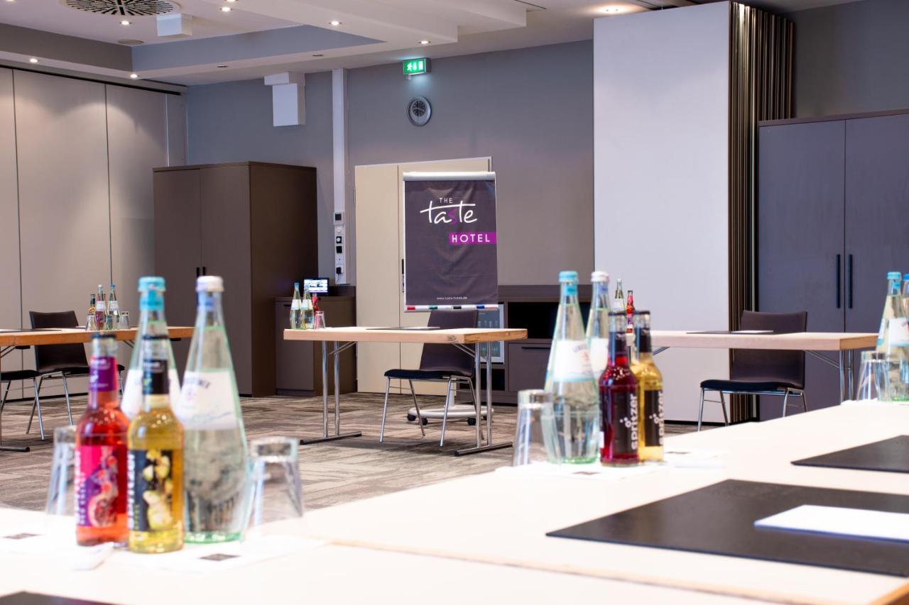 Taste Hotel Heidenheim Bagian luar foto