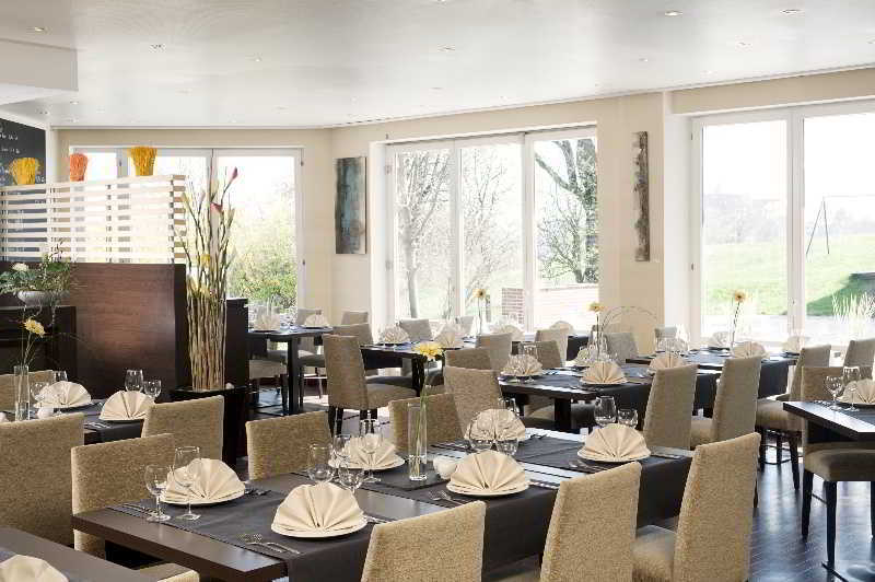 Taste Hotel Heidenheim Bagian luar foto